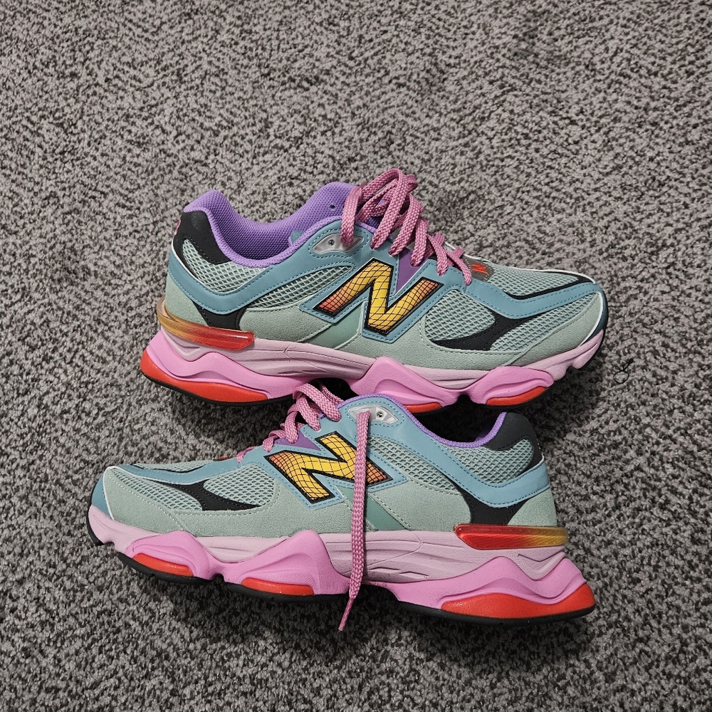 New Balance Teal Purple Pink Mesh Lace-Up Sneakers